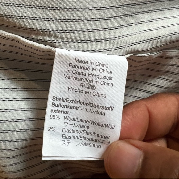 J.Crew Regent blazer in wool flannel Black Size 6P - Picture 9 of 10